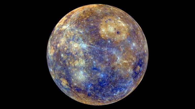 Ukrývá se pod povrchem Merkuru život? Podmínky pro něj mohla vytvořit vrstva soli